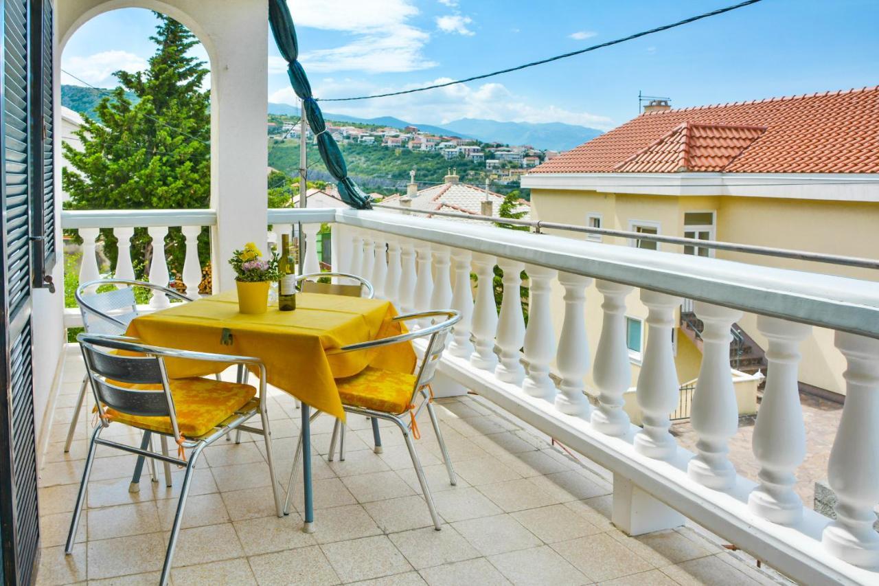 Apartman Gabrijela Senj  Extérieur photo